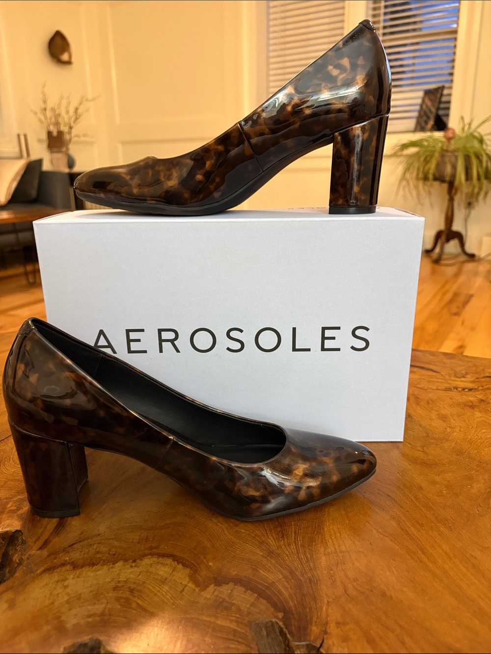 AEROSOLES Tortoiseshell Brown Patent Block Heel Pumps